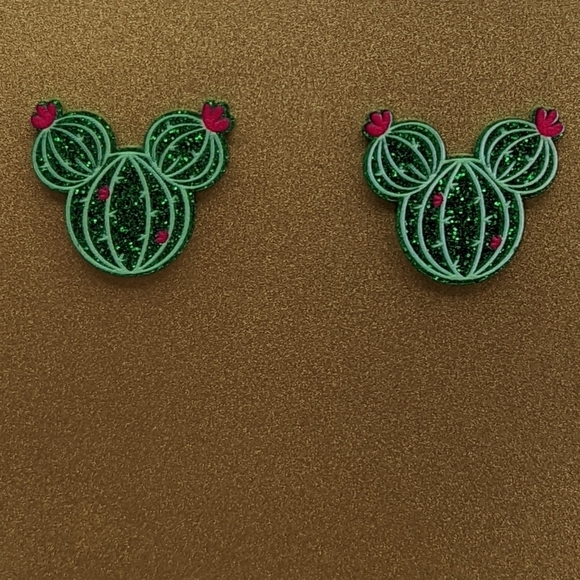 Mickey Mouse cactus green glitter acrylic stud earrings - Picture 2 of 6